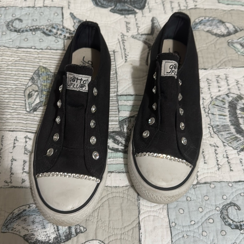Women’s 8 black bling slip ons